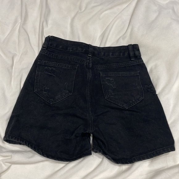 Mom Denim Shorts - Picture 2 of 3